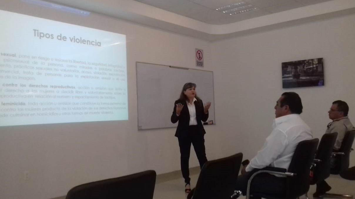  Imparte FGE plática en materia de cultura de la paz y prevención de la violencia