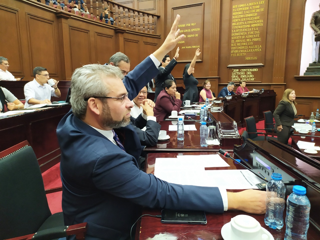  Alfredo Ramírez propone eliminar voto secreto en el Congreso con uso de tablero electrónico