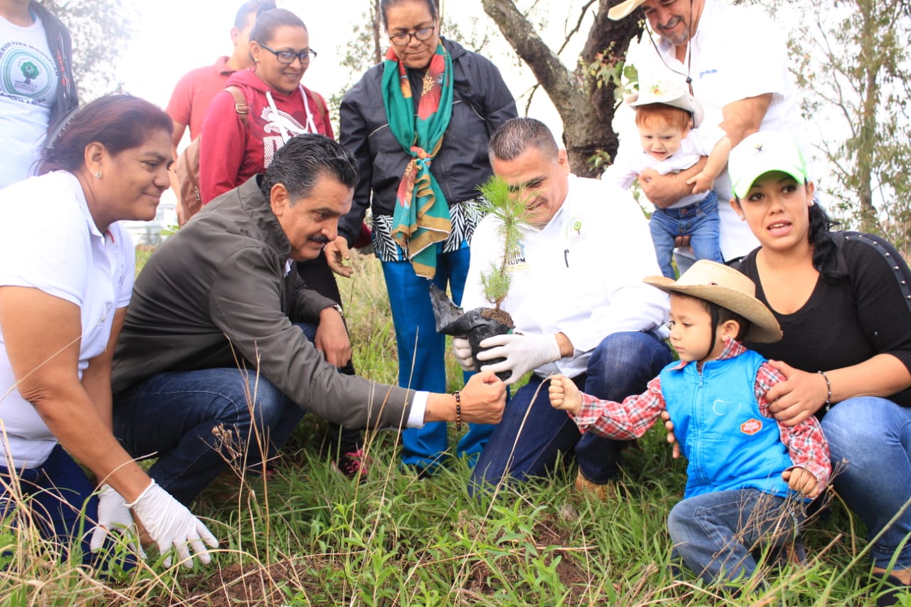  Protege Gobierno Estatal la Loma de Santa María contra desarrollos urbanos
