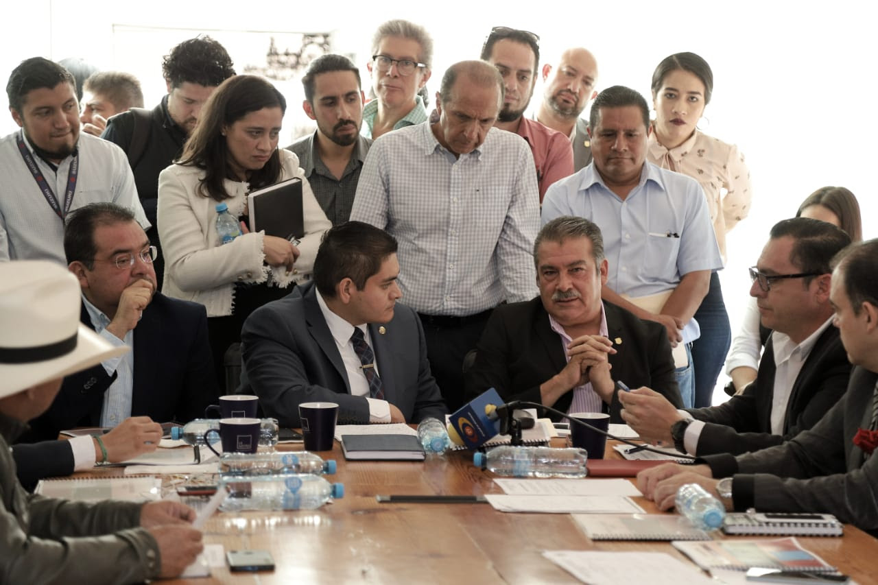  Comparte Raúl Morón éxito del Programa “Juntos Iluminando Morelia” con diputados locales