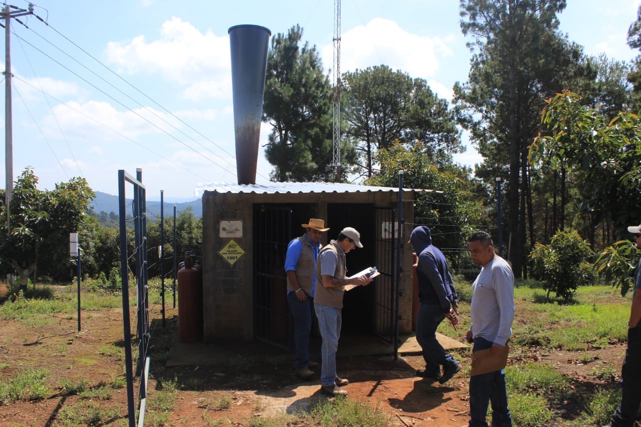  Inspecciona ProAm uso de cañones antigranizo en Michoacán