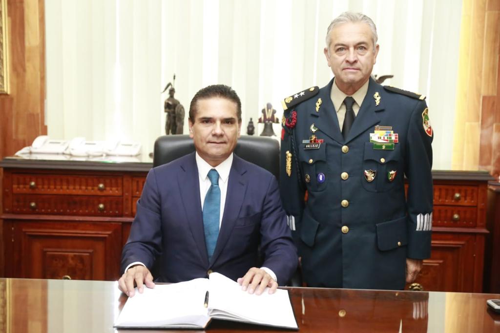  Michoacán avanza en estándares de seguridad: Silvano Aureoles