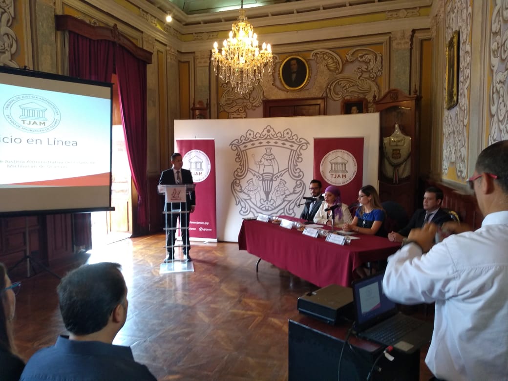  Actualiza Ayuntamiento a personal jurídico para realizar juicios en línea