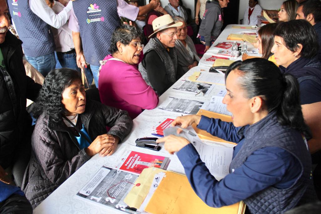 Más de 200 familias de migrantes de Salvador Escalante, atendidas en Jornada Integral de Servicios