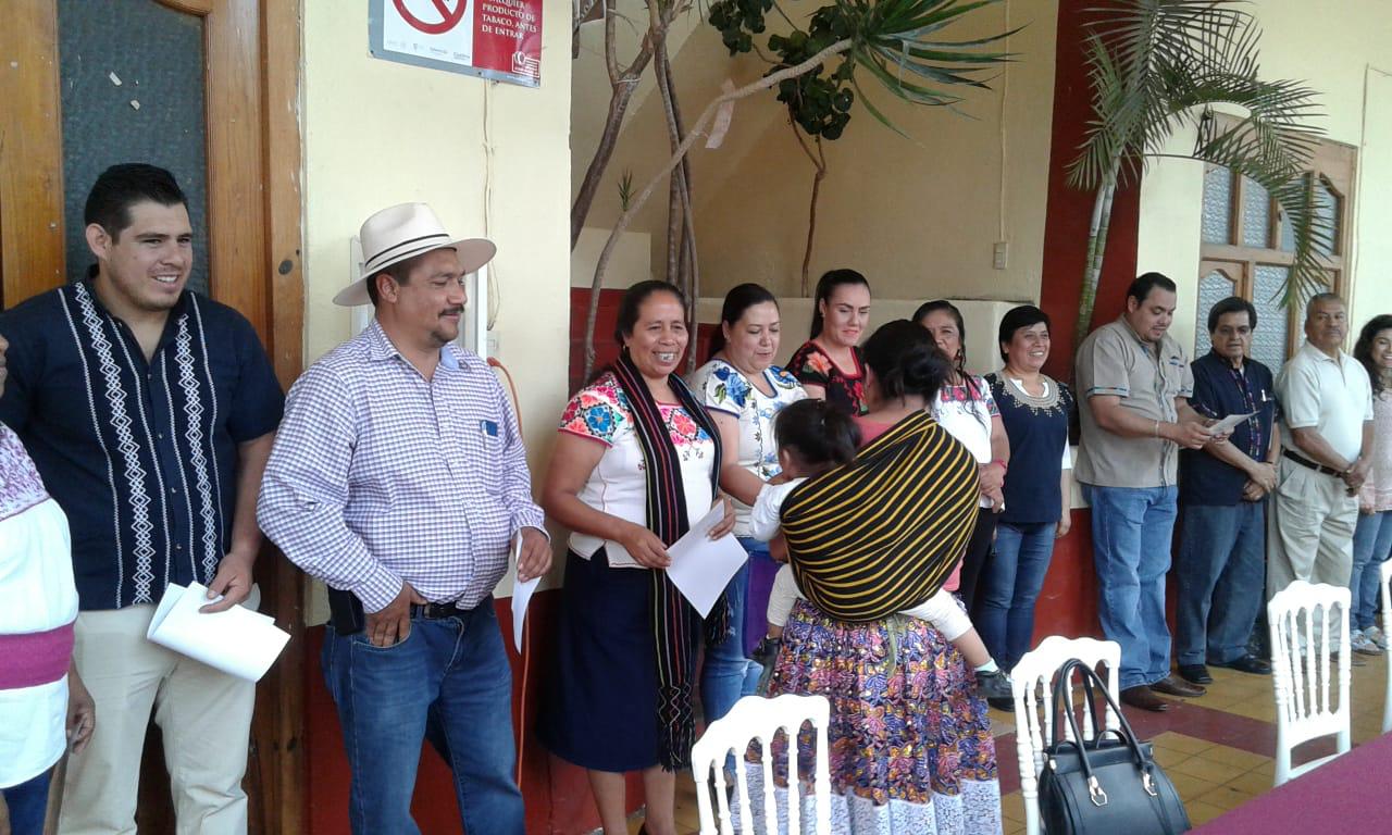  Promueven Chilchota y Capula su artesanía a través de su concurso artesanal