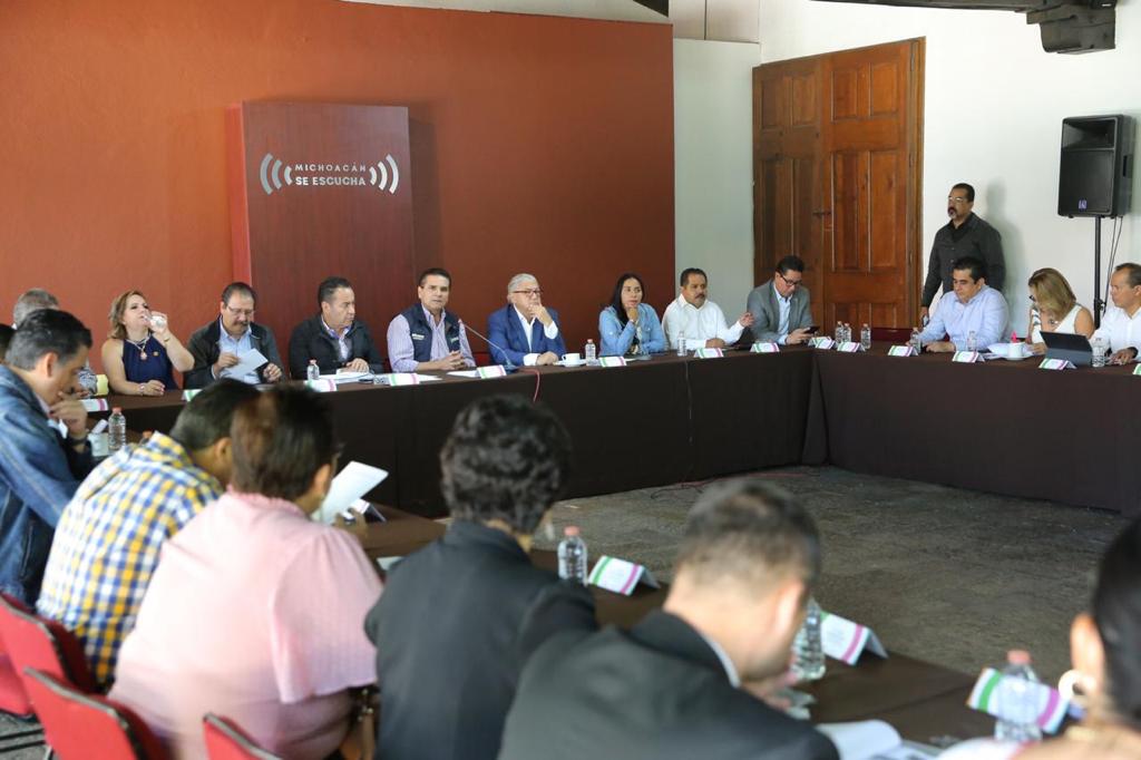  Convoca Gobernador a realizar un trabajo coordinado por el bien de Michoacán