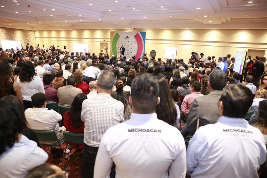  Firma Gobernador convenio por 500 millones de pesos para financiar mipymes en Michoacán