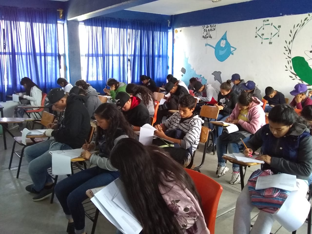 Realiza CECyTEM curso de inducción para alumnos de nuevo ingreso