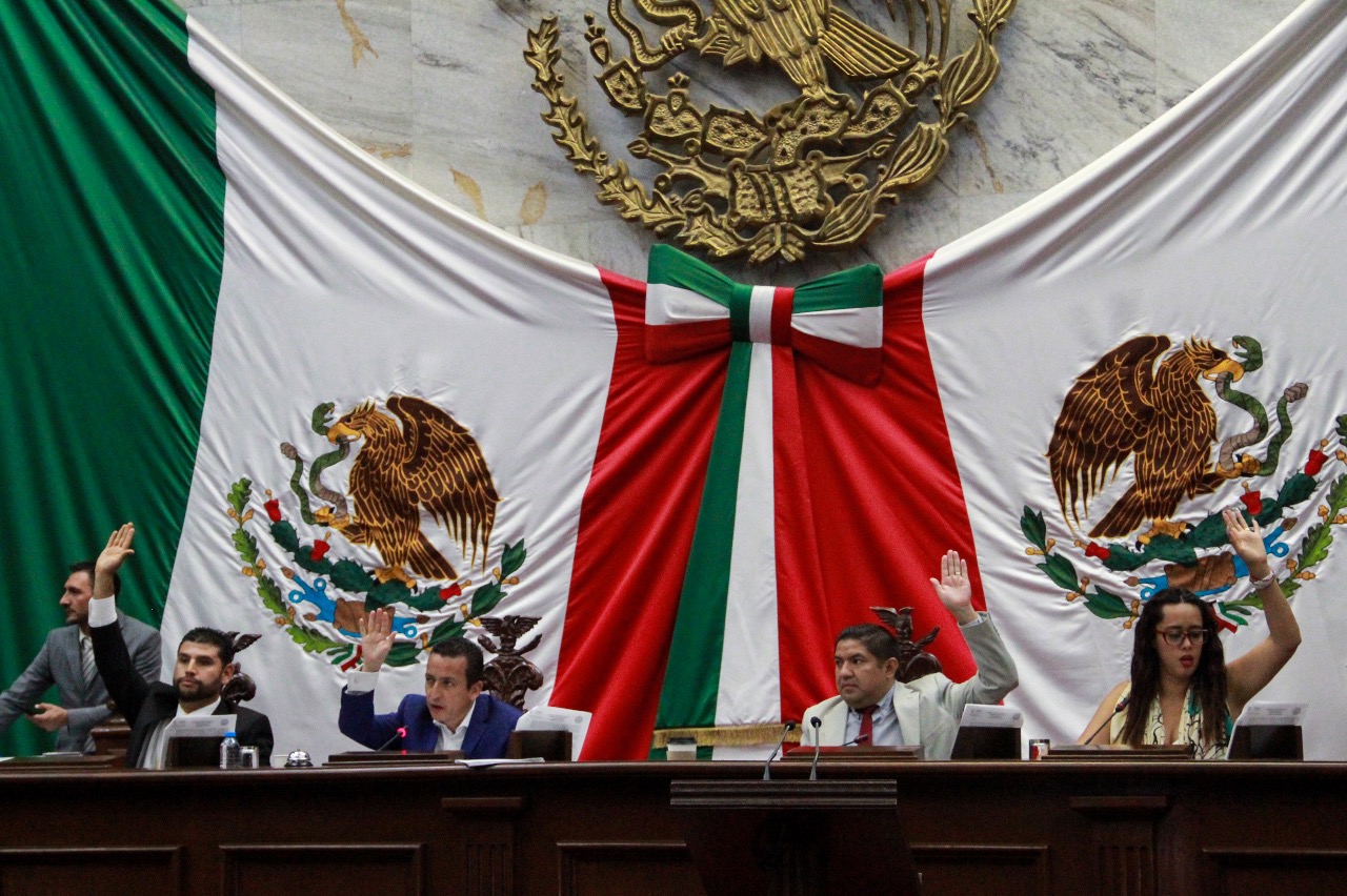  Recibe Legislativo iniciativa para que el Ejecutivo pueda desincorporar bienes inmuebles para su enajenación