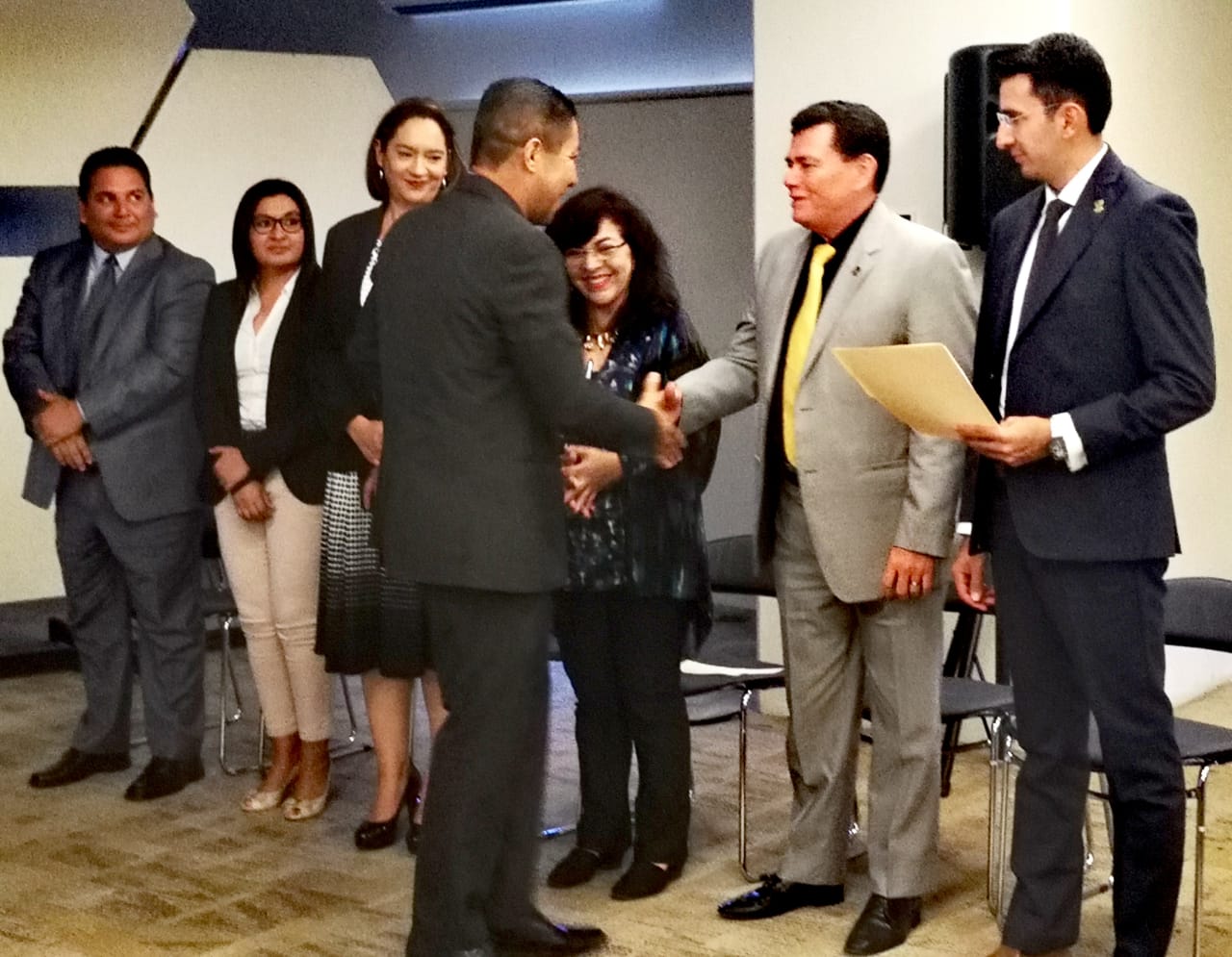  Designa Cobaem a personal directivo de planteles