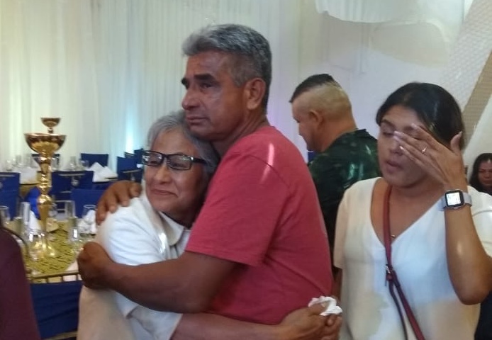Feliz reencuentro de 89 Palomas Mensajeras con sus seres queridos, en Estados Unidos