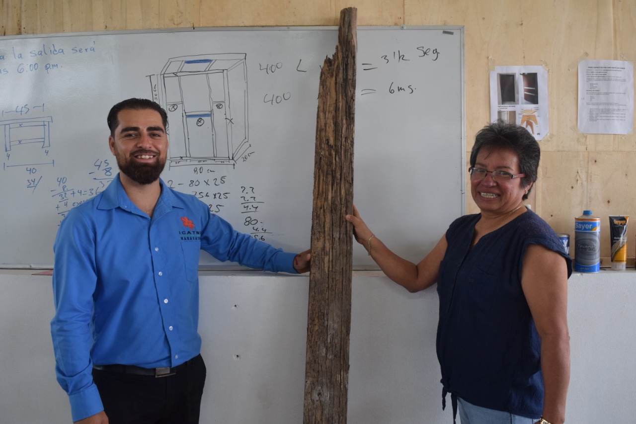  En el Icatmi, Lucy Martínez perfeccionó el arte de tallar madera; hoy exporta a EU