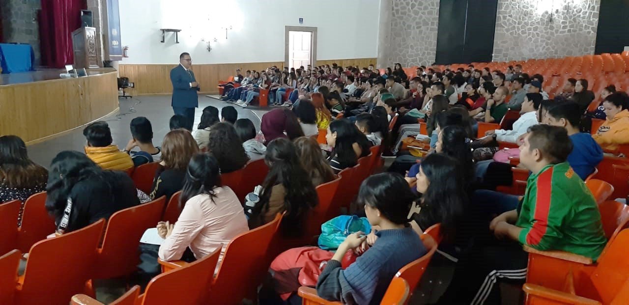  Imparte FGE, plática a estudiantes de Seguridad Pública y Ciencias Forenses de la UMNSH