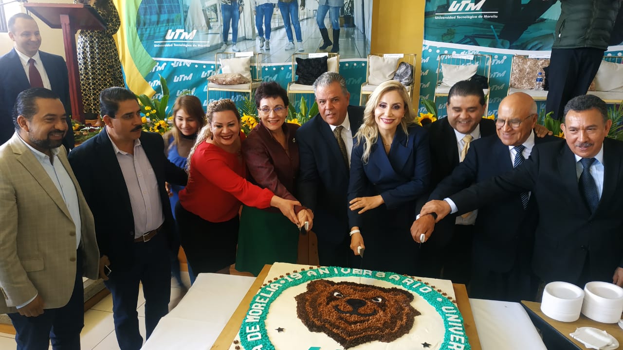  Celebra UTM 19 años de brindar educación superior en Michoacán