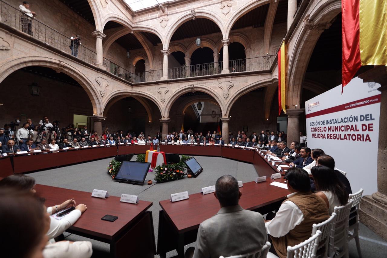  En un año, Raúl Morón, ha propiciado una administración transparente y simplificada