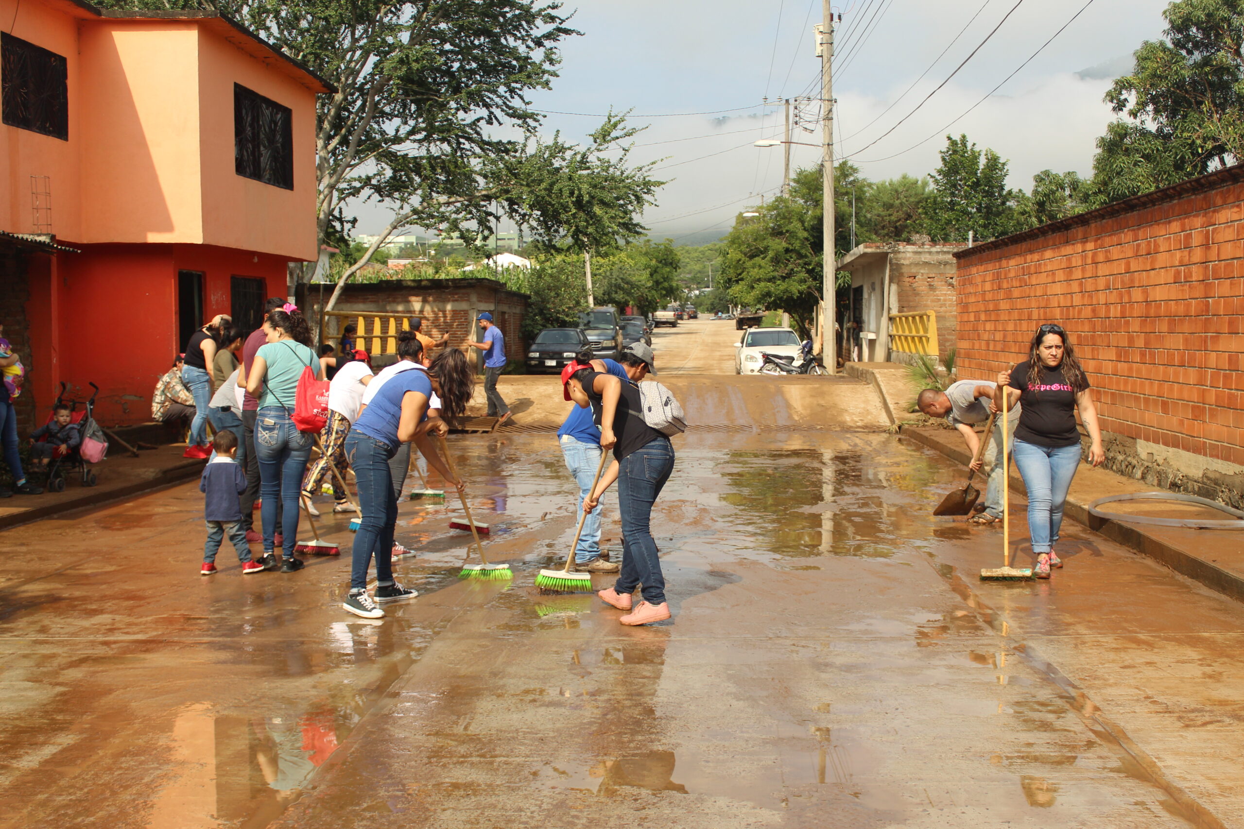  Atención inmediata en emergencia de Coalcomán: J. Antonio Morales