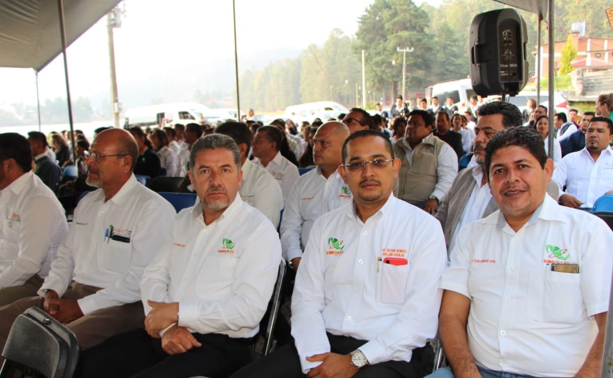 Reconocerá CECyTEM a estudiantes y trabajadores destacados