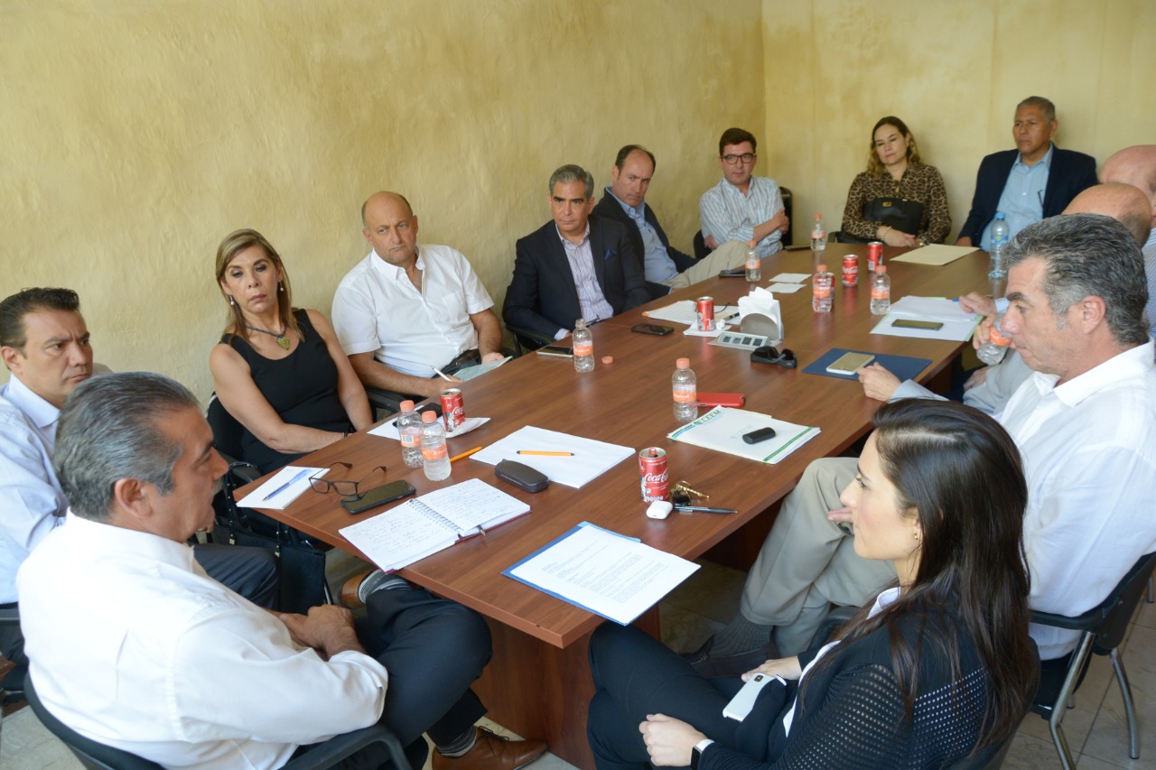 Acuerda Raúl Morón estrechar relación con sector hotelero de Morelia