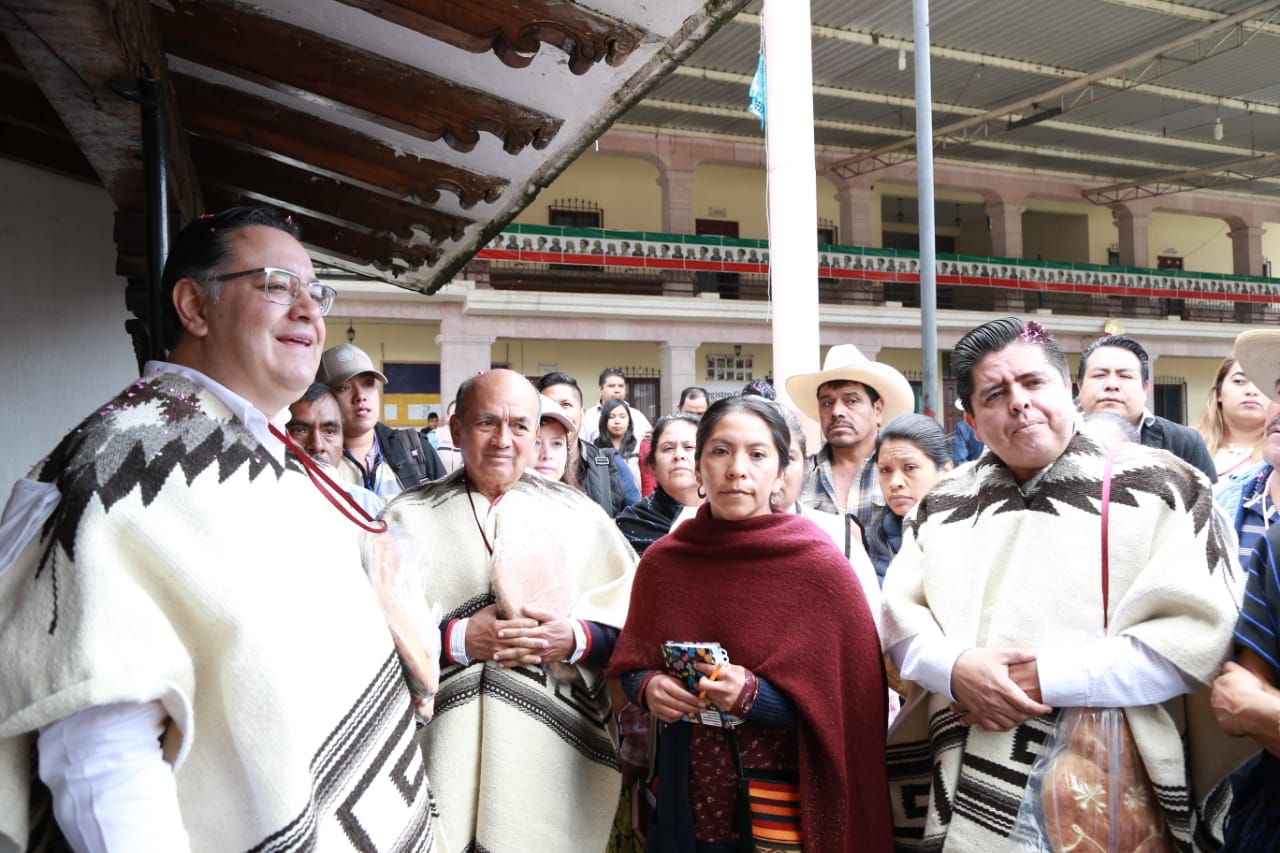  Avanza implementación del programa “La Escuela es Nuestra” en Michoacán