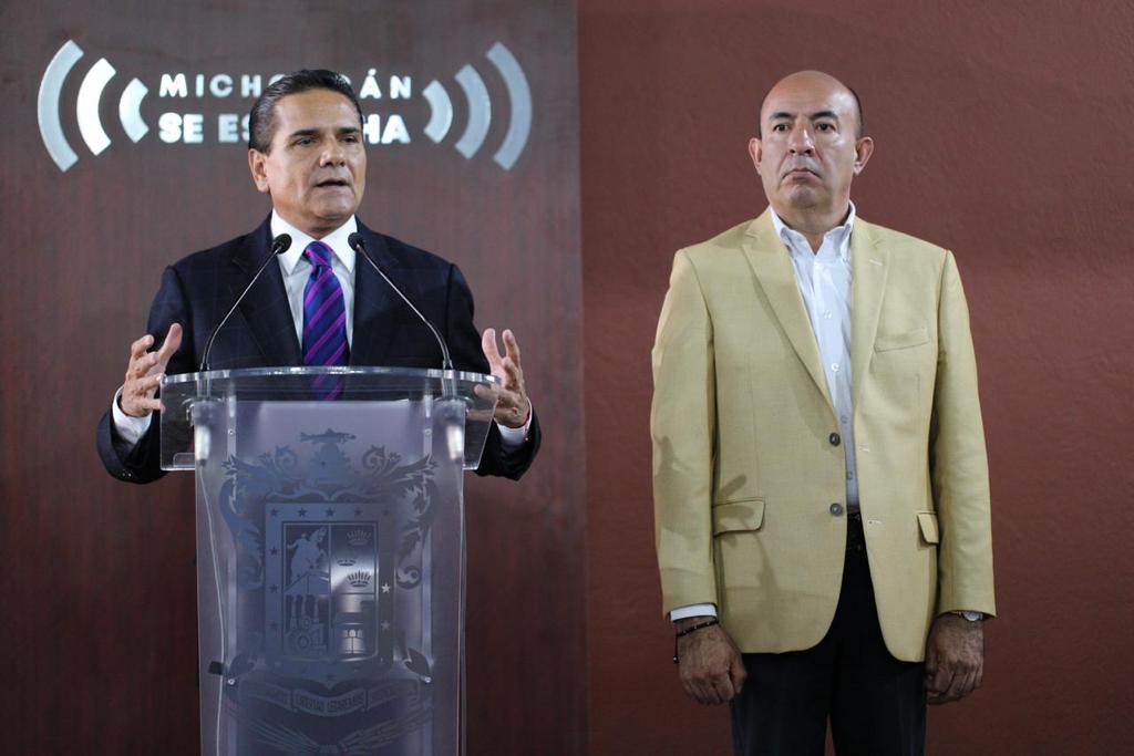  En 4 años, Michoacán mejoró 54 de los 63 indicadores nacionales educativos