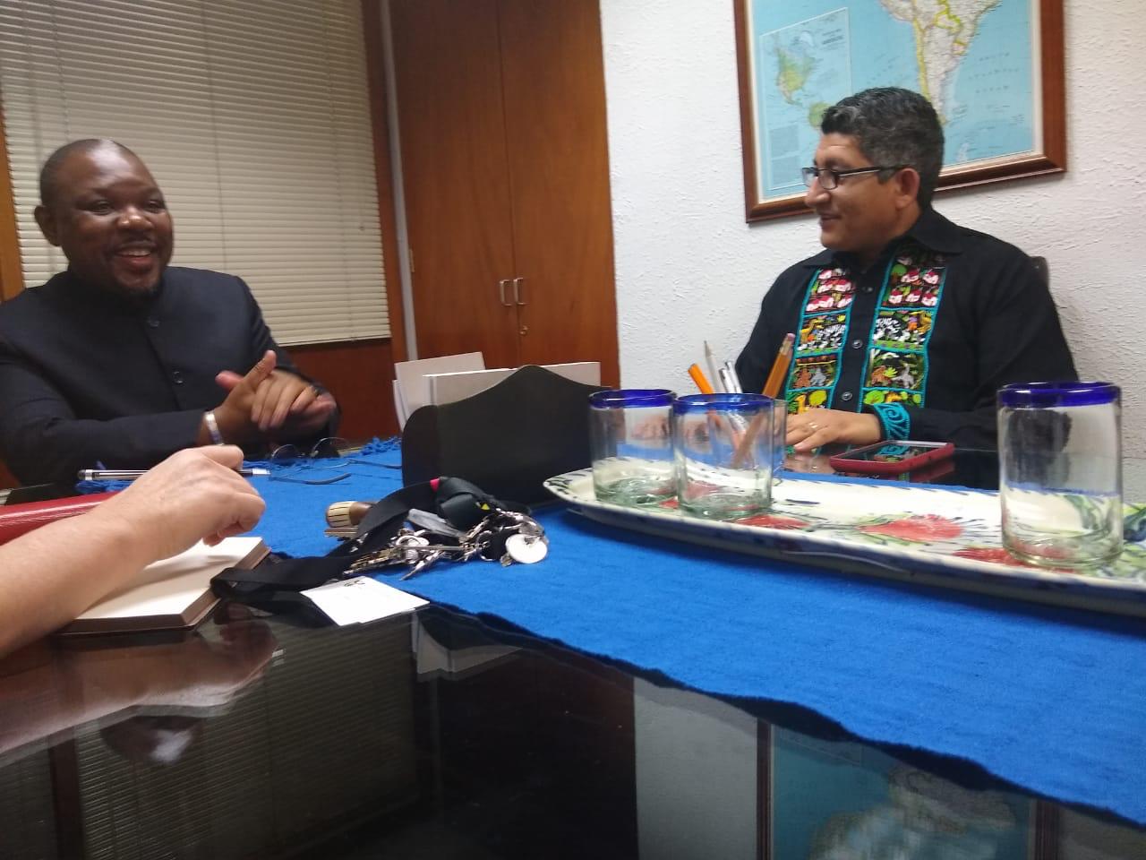  Zoo de Morelia establece lazos con la Embajada de Sudáfrica por la preservación del medio ambiente