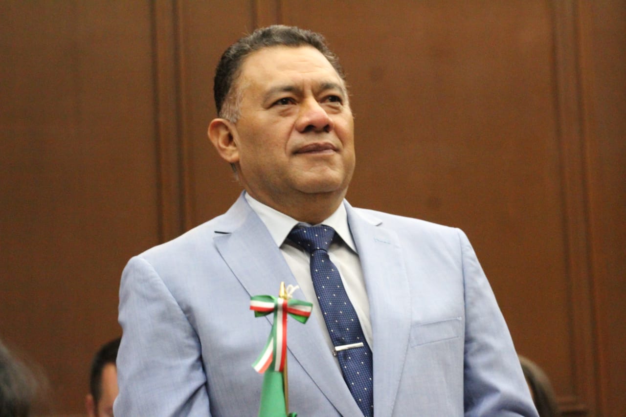  Acompañará Fermín Bernabé fortalecimiento educativo de Michoacán