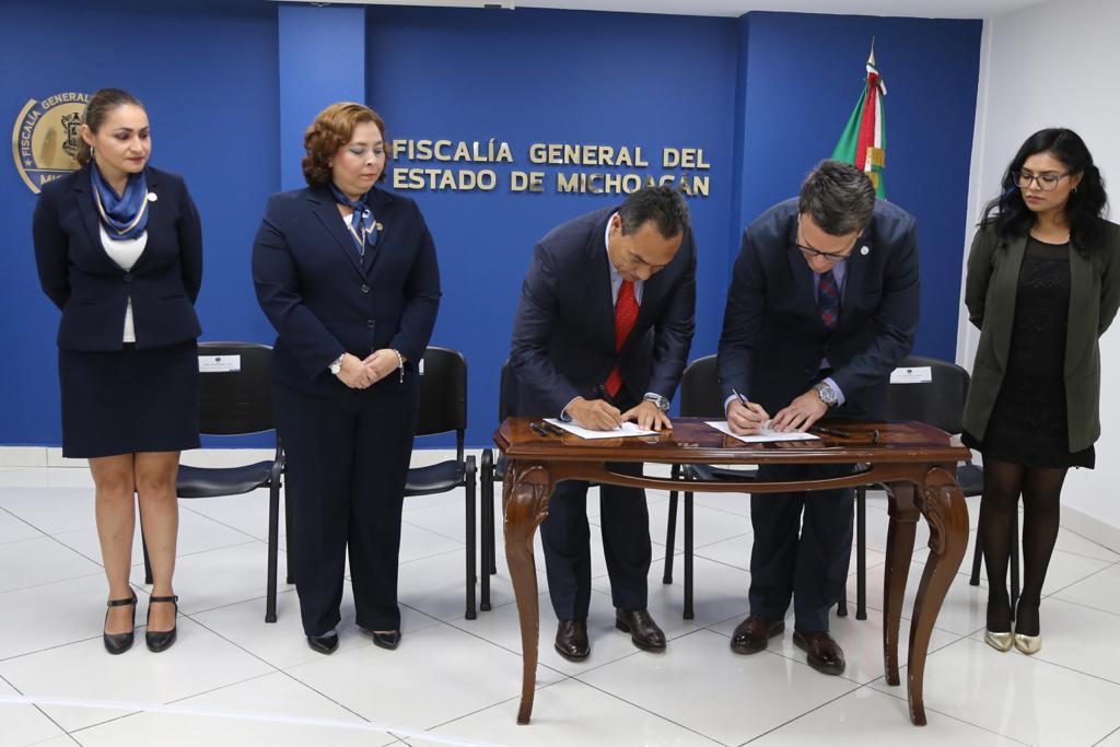  Firma FGE convenio de colaboración con Instituto Republicano Internacional