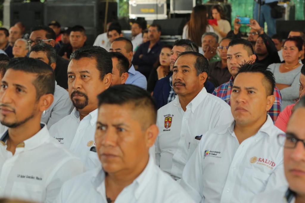  Llama Gobernador a reconocer a quienes todos los días trabajan por salvar vidas