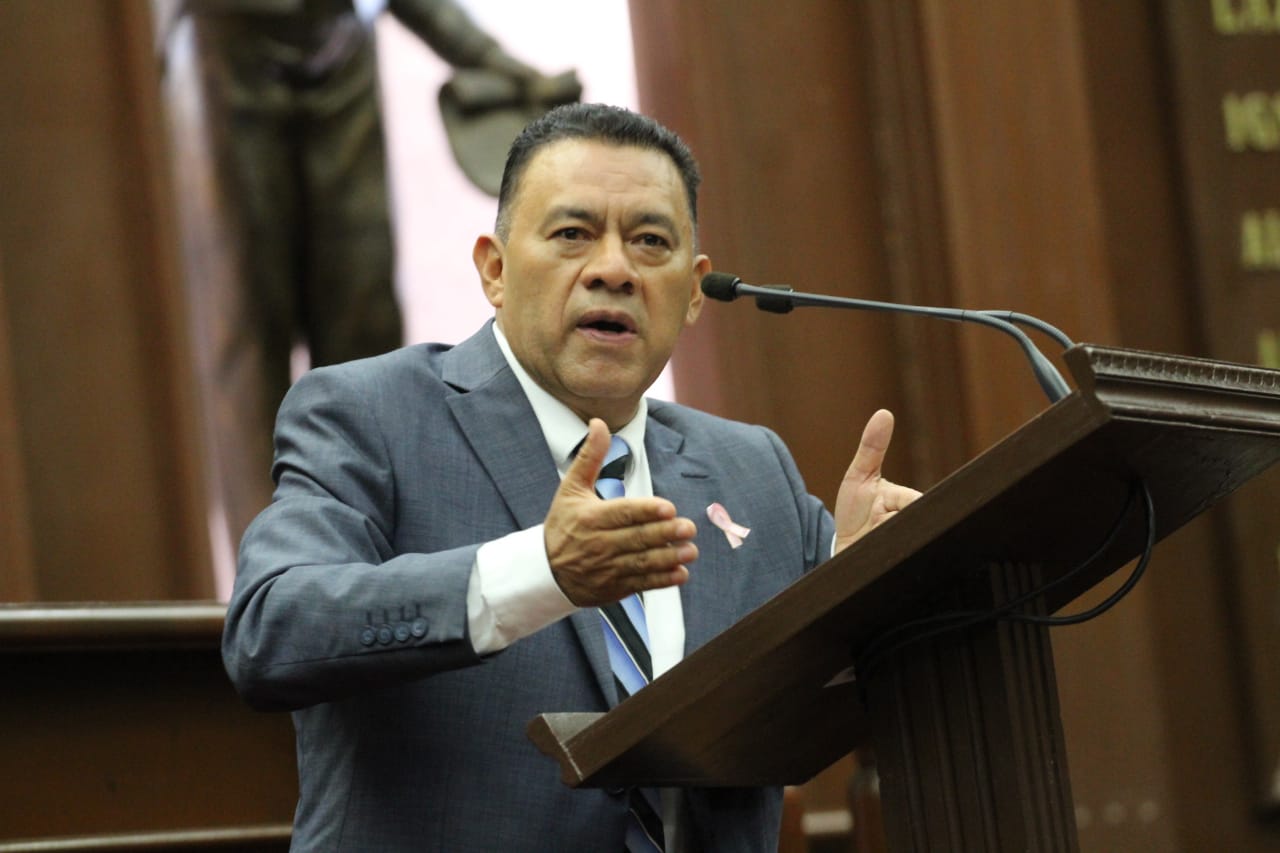  A diseñar un presupuesto responsable, emplaza Fermín Bernabé a Ejecutivo estatal