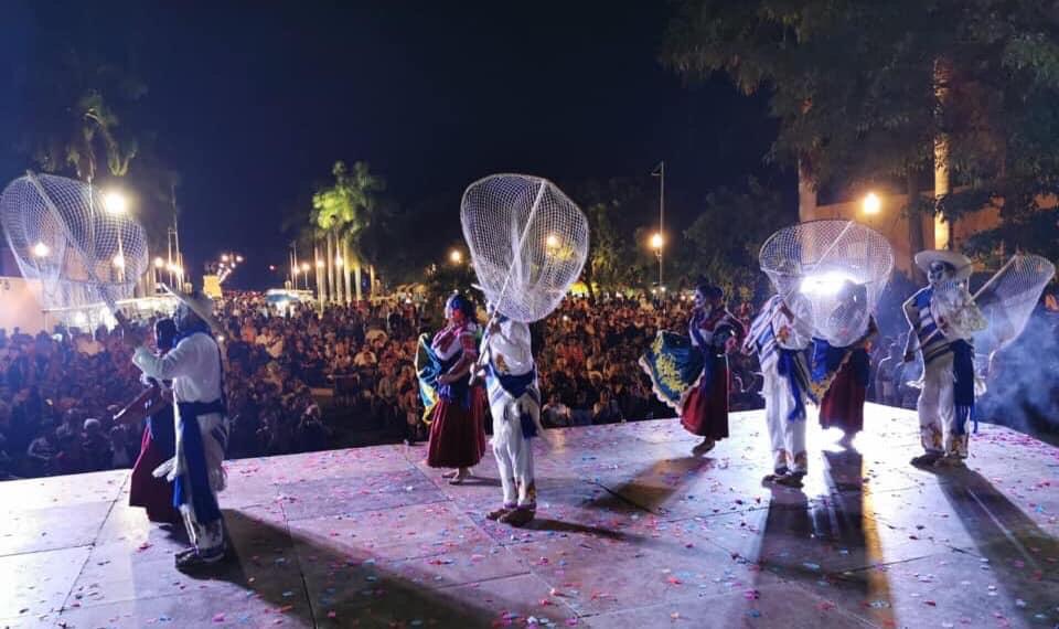  Yucatán recibió tradiciones morelianas en su Festival de Ánimas