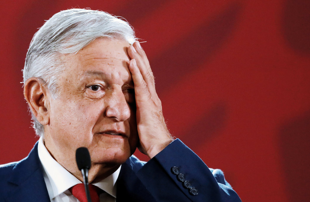  AMLO no sabe cómo hacerlo