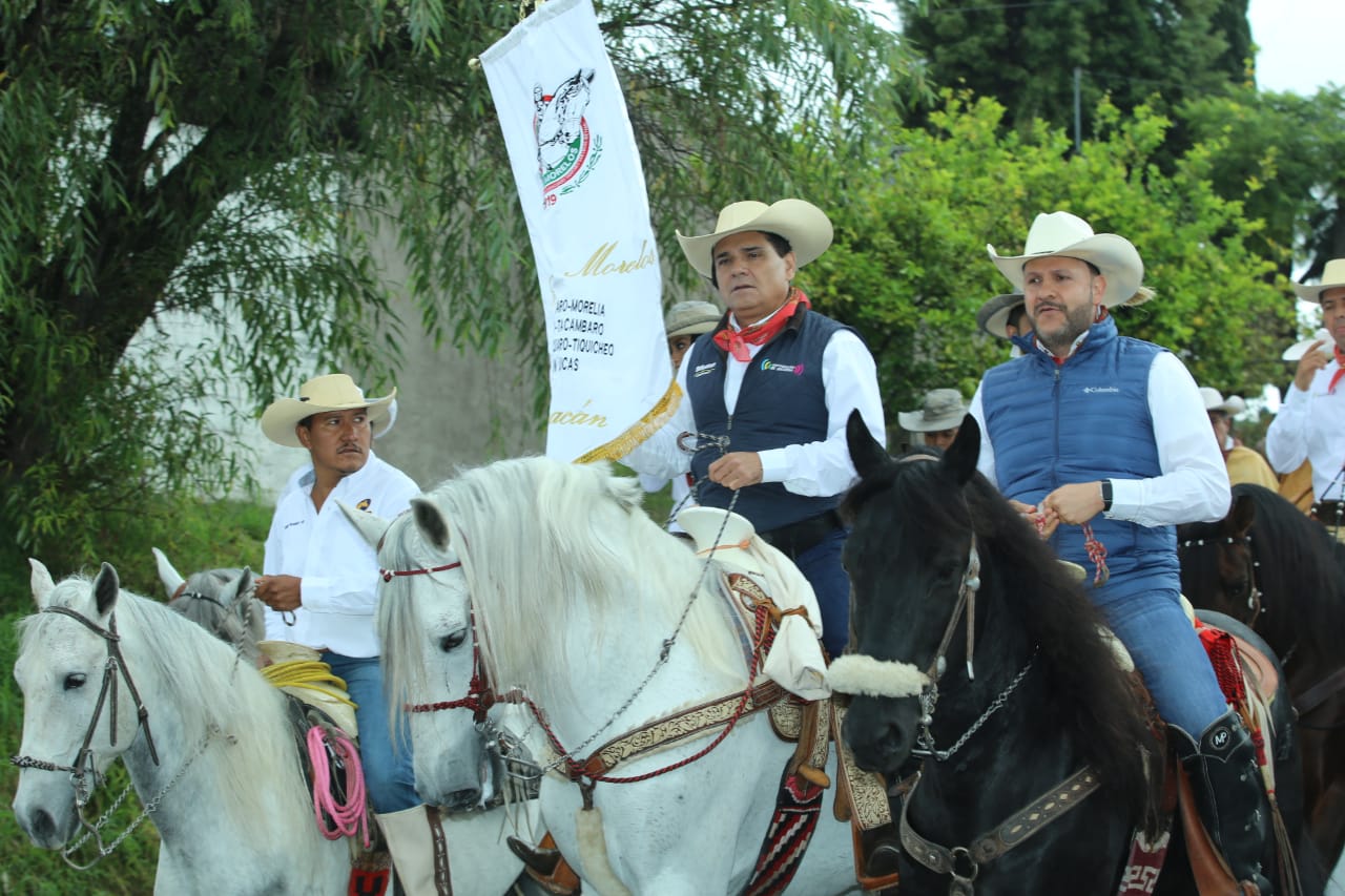  Morelos, ejemplo de fortaleza ante la adversidad: Silvano Aureoles
