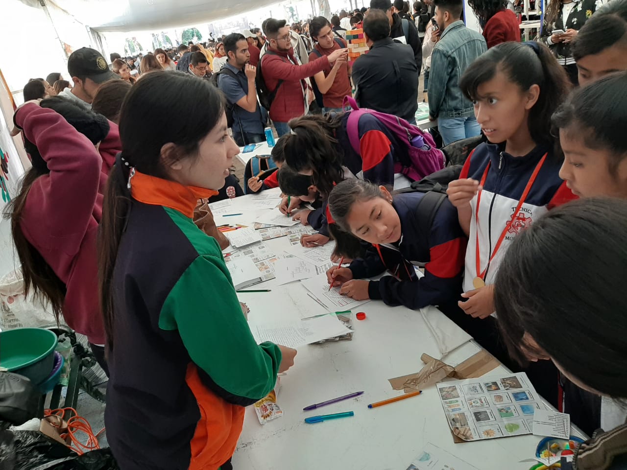  Presenta CECyTEM proyecto ecológico en “Caravana de la Ciencia”