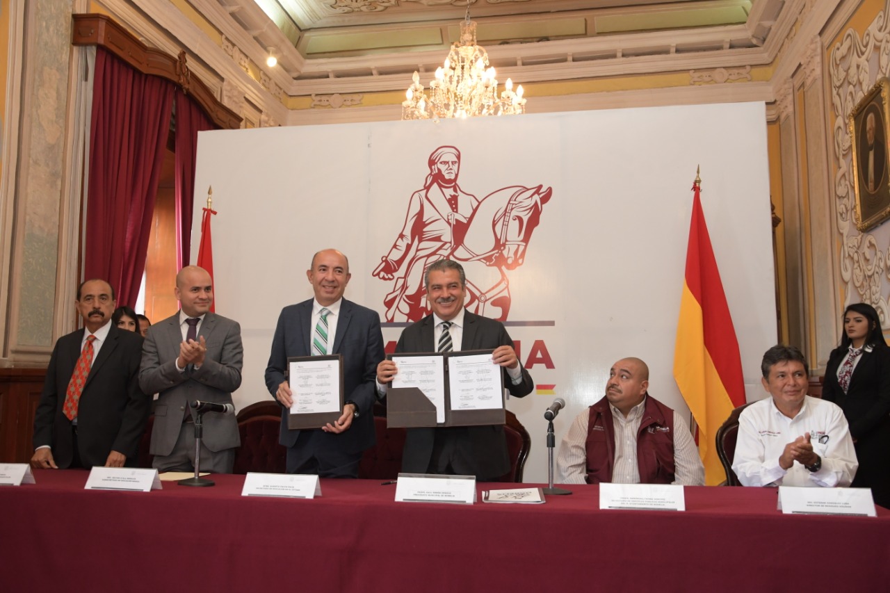 Gobierno de Morelia y Secretaría de Educación del Estado, firman convenio por el medio ambiente