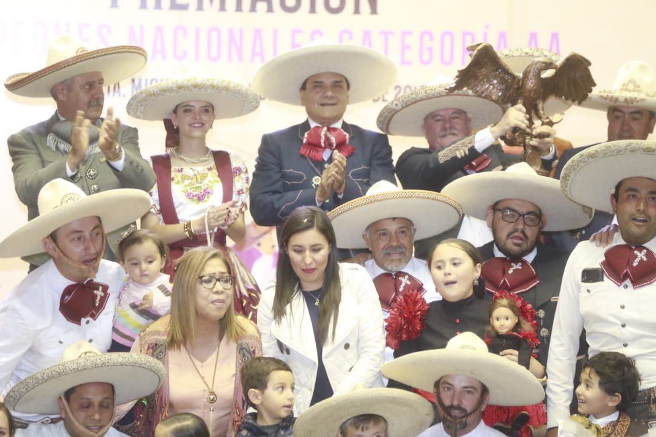 Finales llenan de adrenalina pura al Pabellón Don Vasco