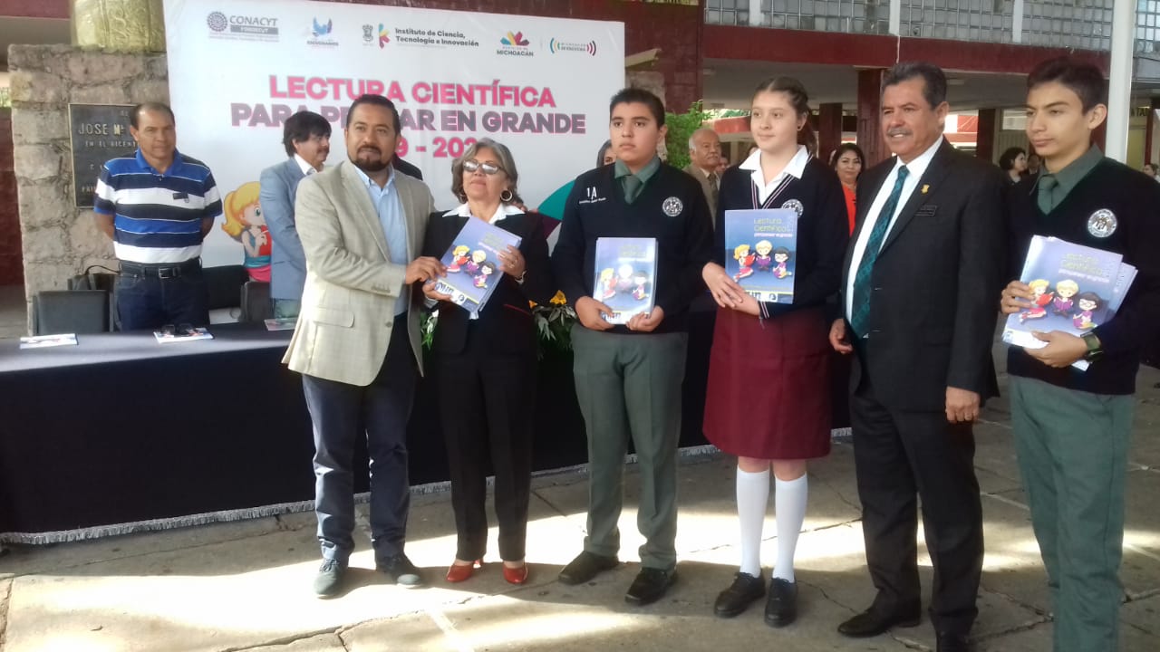  Llegaron libros gratuitos de Lectura Científica a Secundarias