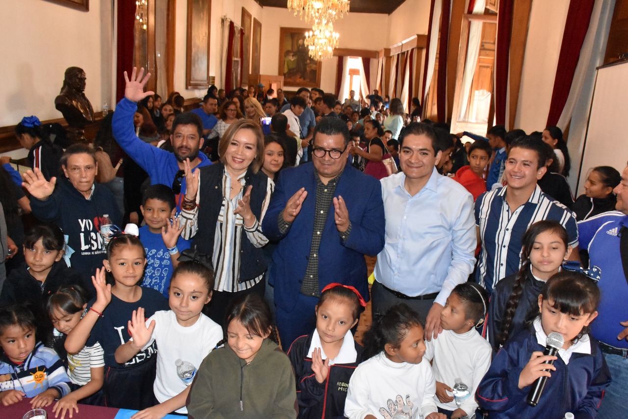  Congreso del Estado comprometido con la inclusión de personas sordas: Arturo Hernández