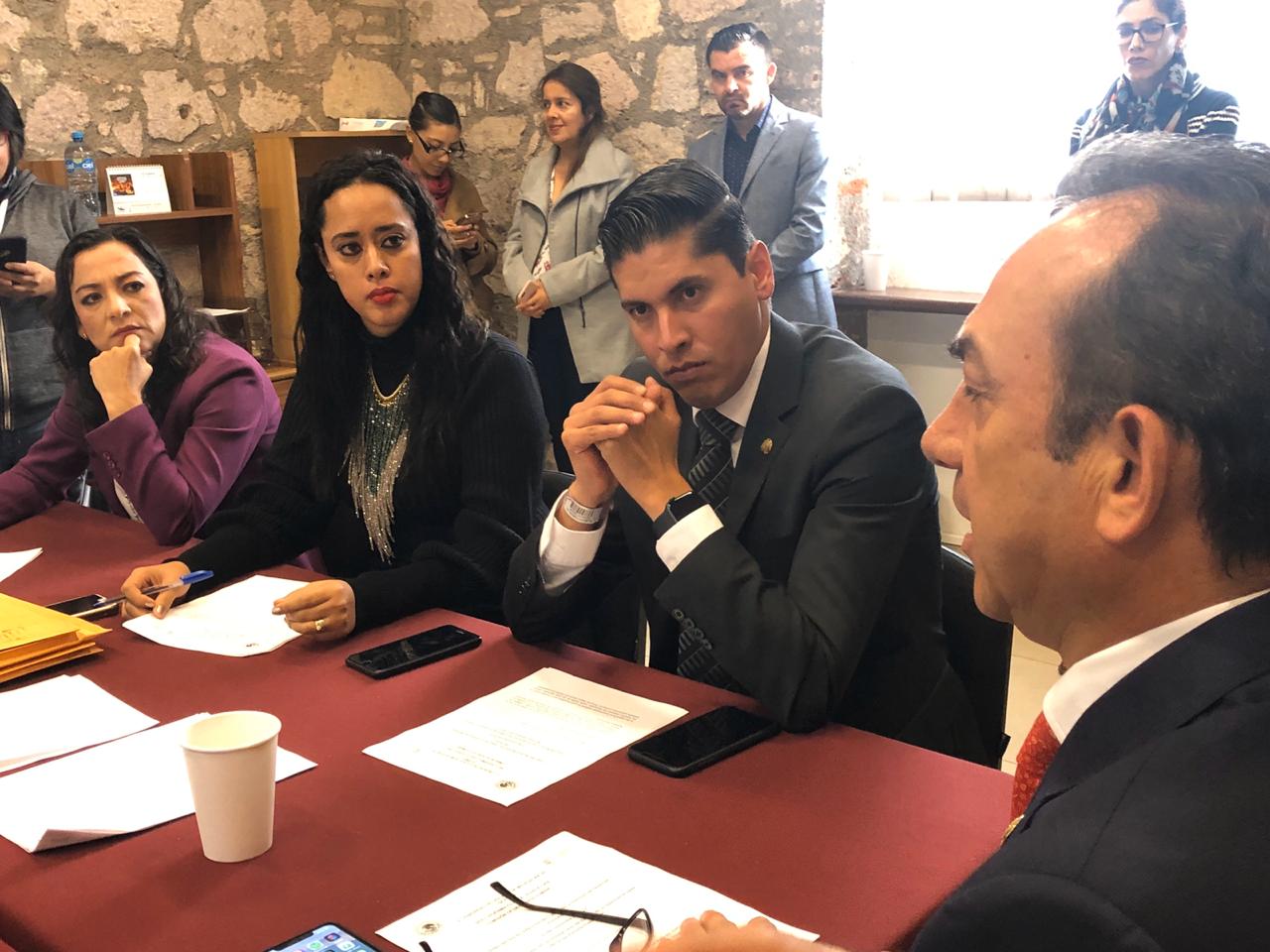  Instalan mesa técnica para evaluar aspirantes a contralor de la CEDH