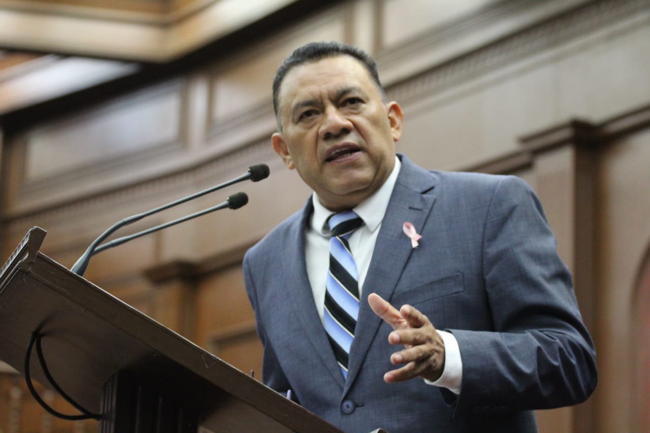  Freno a nuevos impuestos en el estado, exige Fermín Bernabé