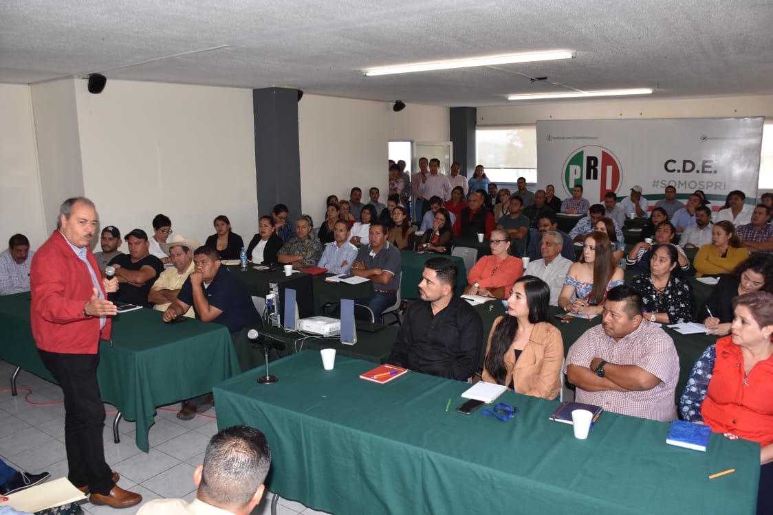  Capacita PRI a sus regidores en materia presupuestal