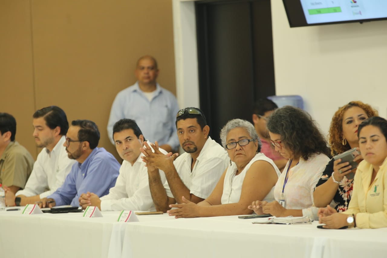  Entrega Gobernador Programa de Ordenamiento Ecológico para Sierra Costa y Lázaro Cárdenas