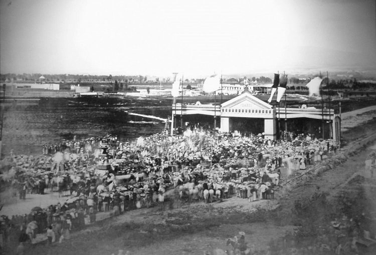  Las Campanas Llaman a Muertos