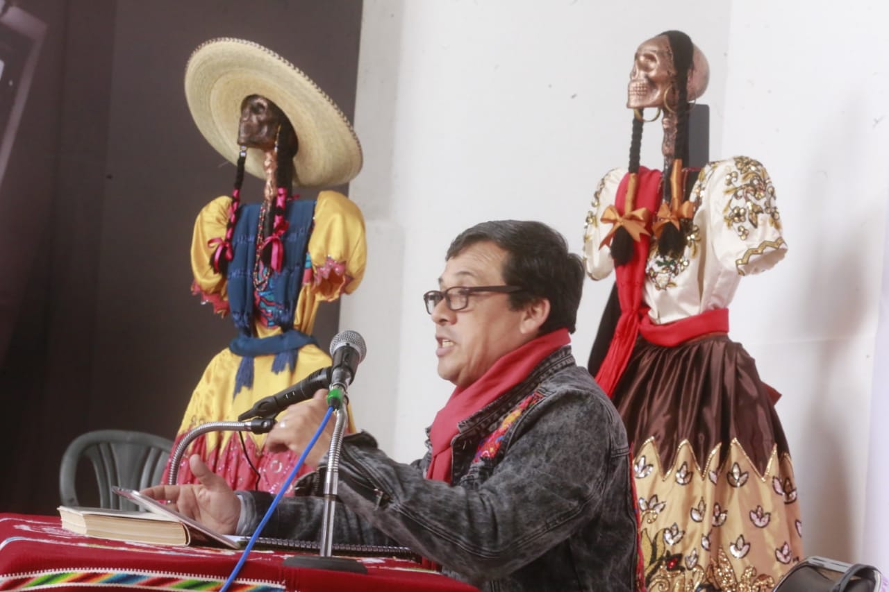 Vestimenta de China Poblana dio origen al traje de mujer charra