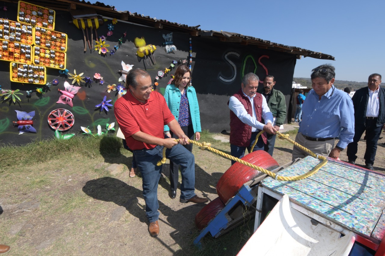  Realiza Raúl Morón recorrido en primaria indígena como parte del Acuerdo por Morelia