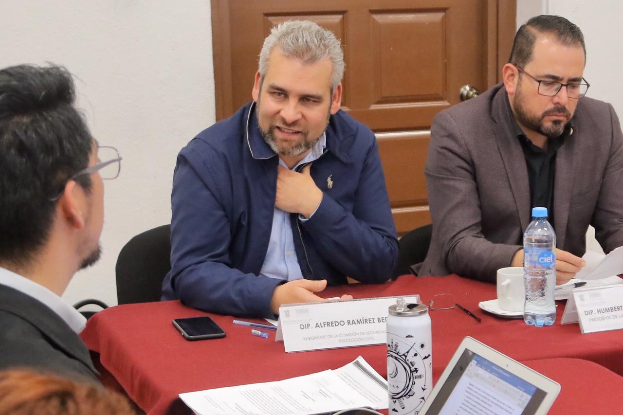  Llama Alfredo Ramírez a revisar gasto de Gobierno del Estado en seguridad