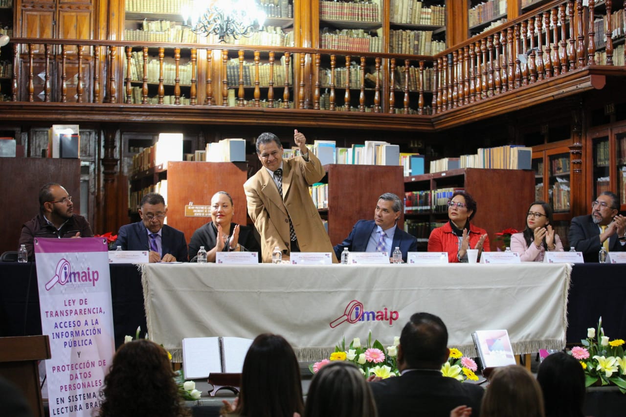  Congreso debe adecuar sistema braille en materia constitucional: Osiel Equihua