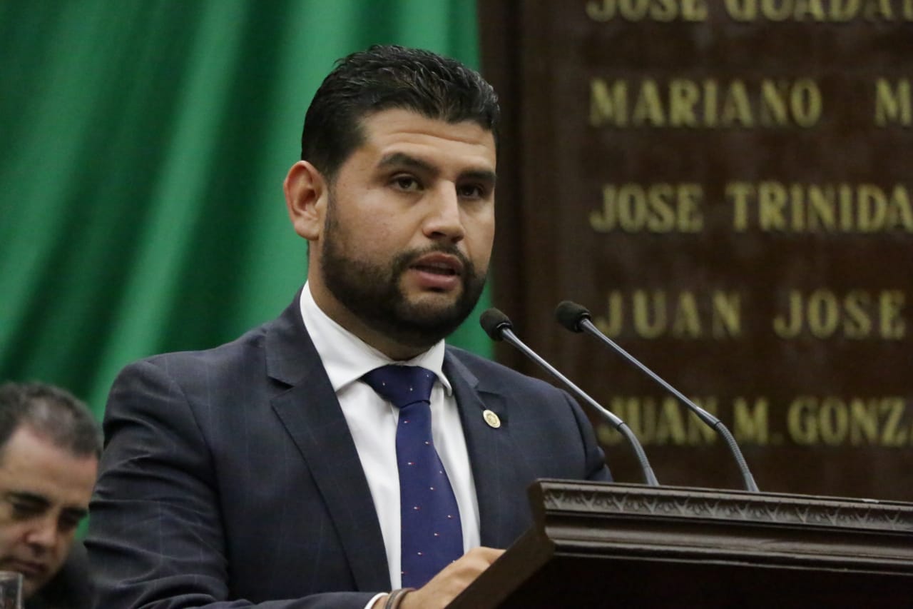  A cristalizar leyes en pro de las personas con discapacidad convoca el diputado Octavio Ocampo.