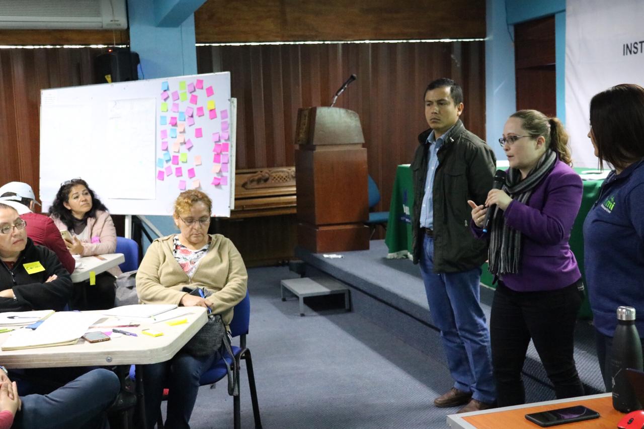  Realiza Tebam taller de actualización para docentes con especialidades en biología