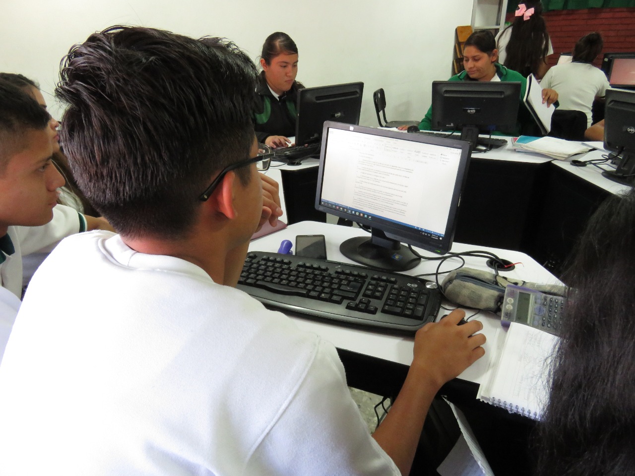  Se actualizarán docentes del Conalep en optimización de tecnologías