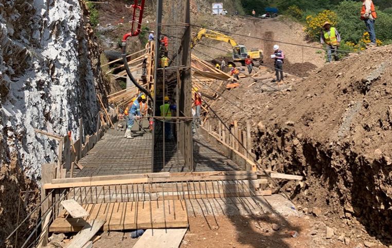 Repara SCOP, socavón en El Palmar, municipio de Charo